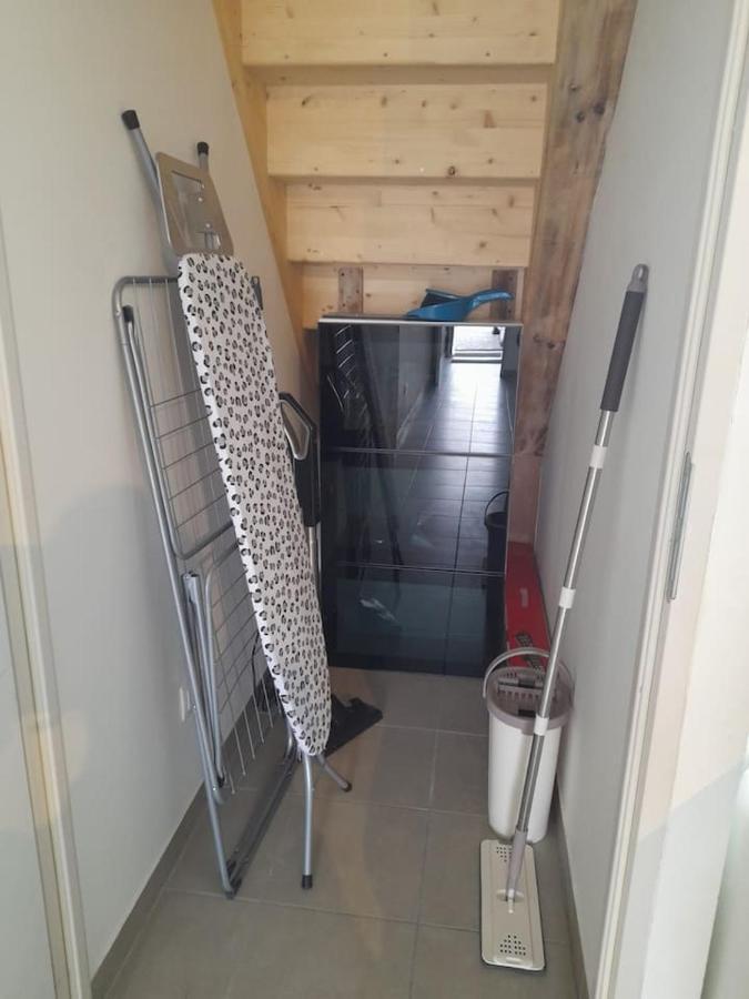 Logement De 100M2 Avec Terrasse Wardrecques Exterior foto